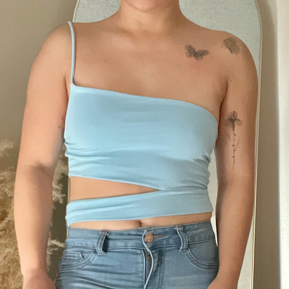 One Shoulder Crop Top